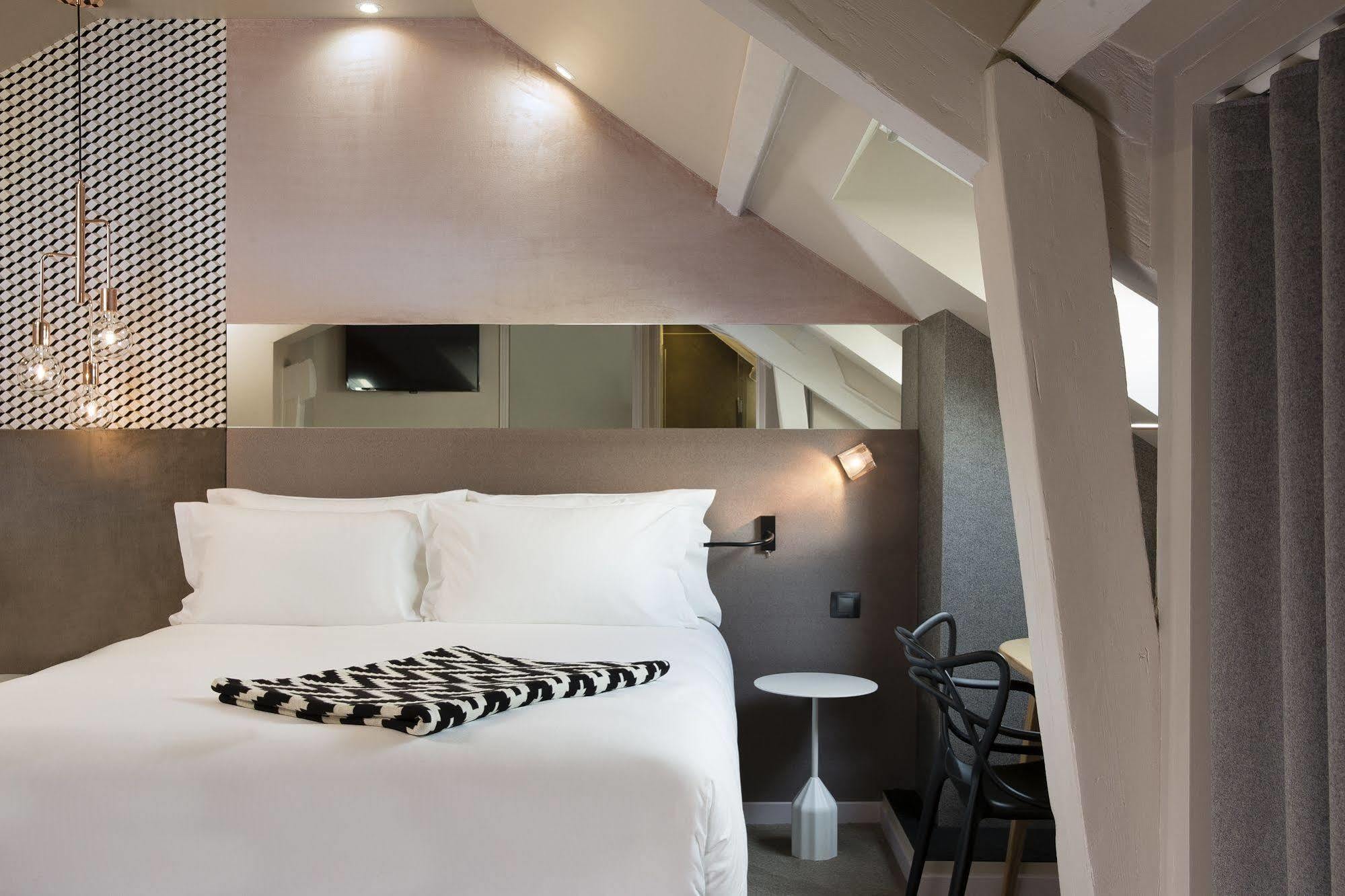 Hotel Duette Paris Rom bilde